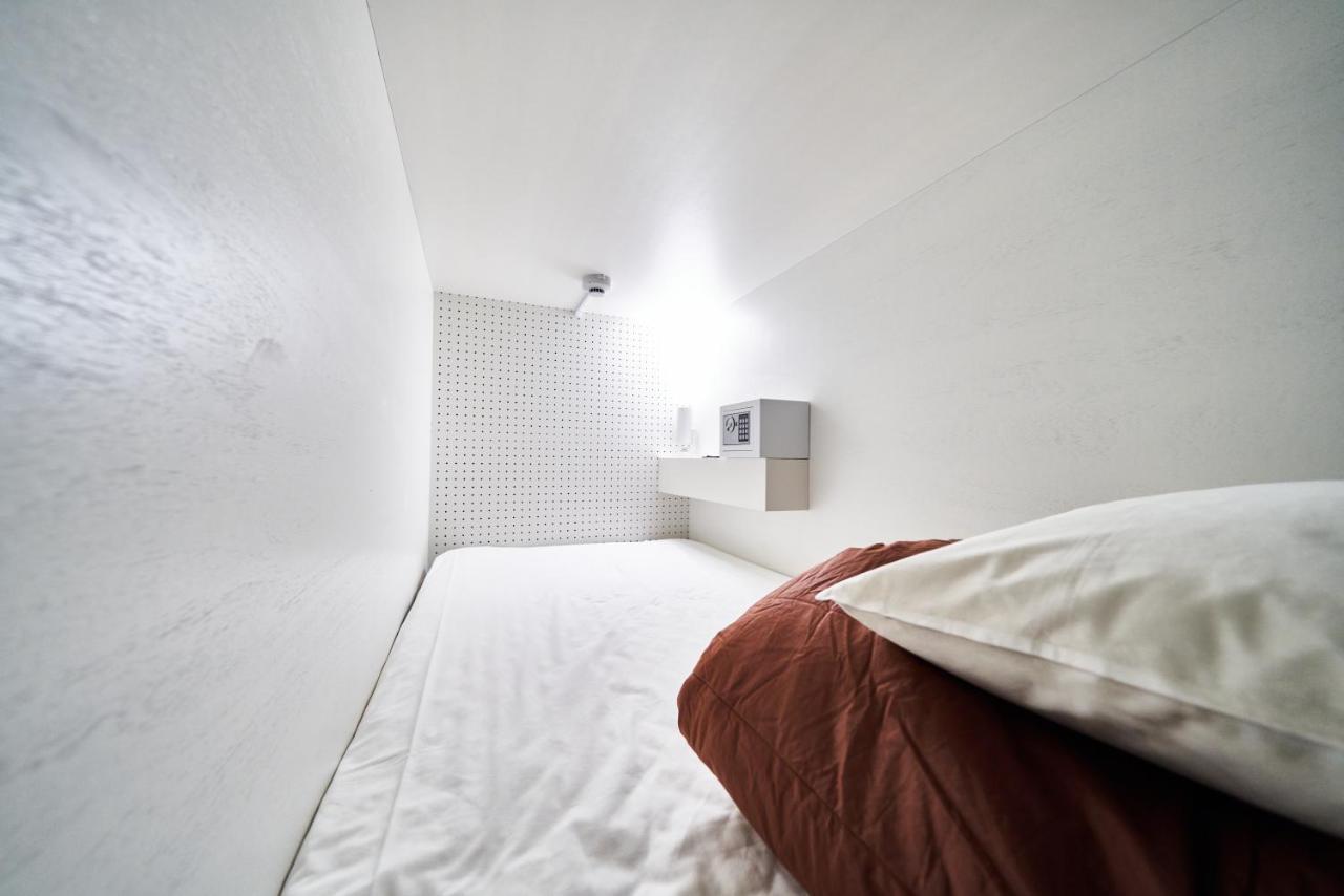 &And Hostel Shinsaibashi East Osaka Luaran gambar